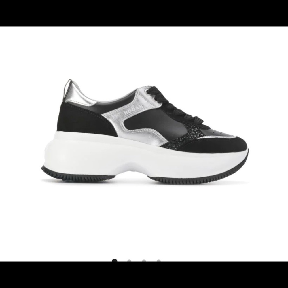 Hogan sneakers!